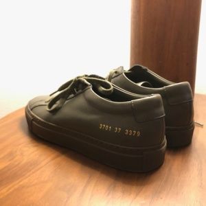 NEVER WORN Common Projects Size 37 Olive Green